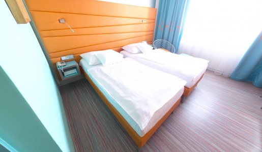 Dvoulůžkový pokoj s dvěma postelemi